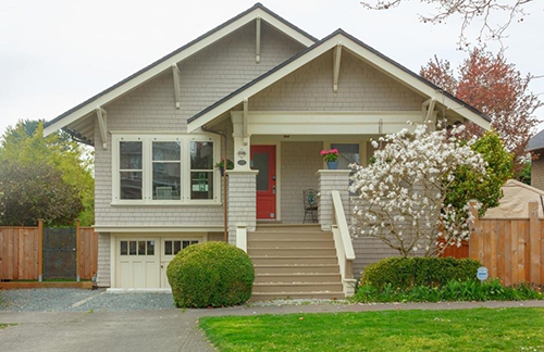 938 Fullerton Avenue