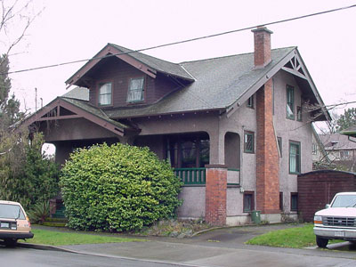 953 Empress Av, Victoria BC