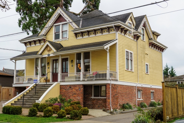 1731 Albert St, Victoria BC