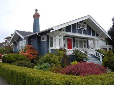 271 Beechwood Av, Victoria BC