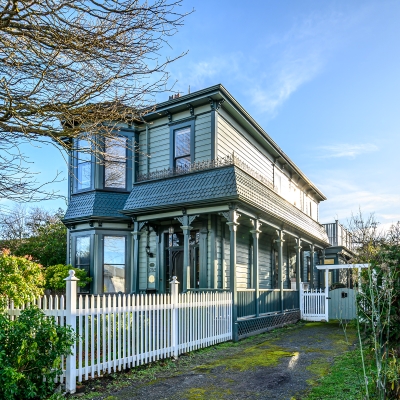 1785 Carrick St, Victoria BC