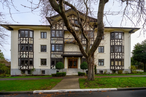 159 Cook St, Victoria BC