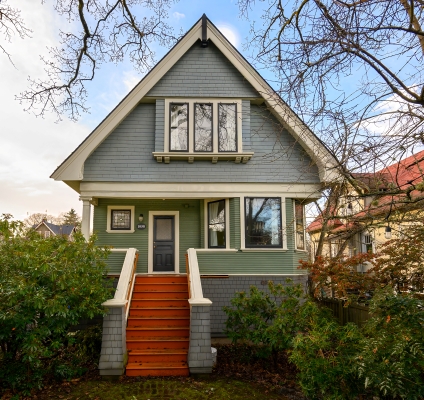 1059 Davie St, Victoria BC