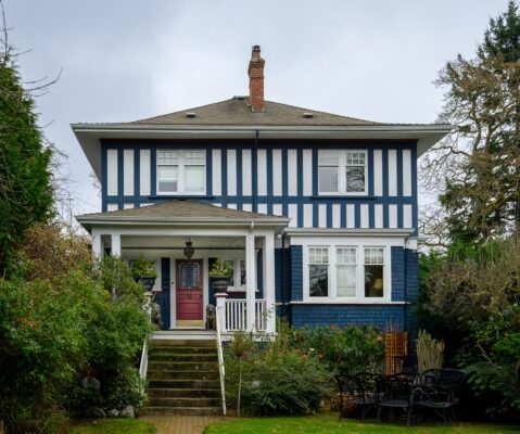 1077 Davie St, Victoria BC