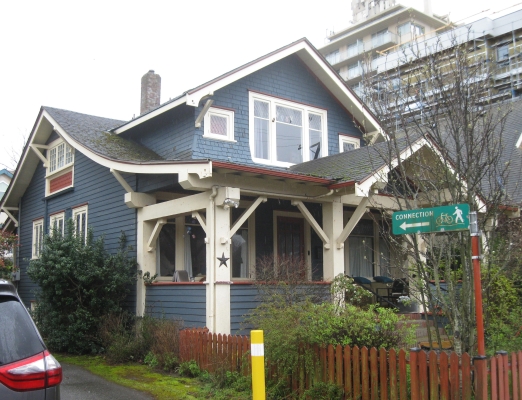 19 Lewis St, Victoria, BC
