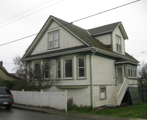 38 Lewis St, Victoria, BC