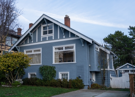 349 Linden Av, Victoria BC