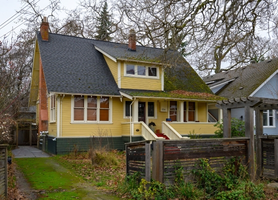 954 Maddison St, Victoria BC