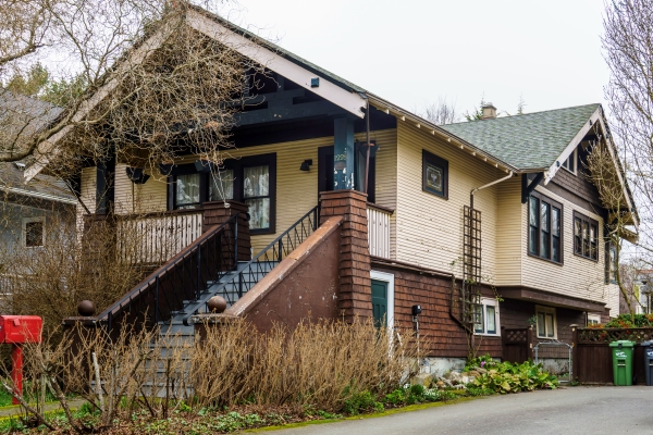 1128 McKenzie St, Victoria BC