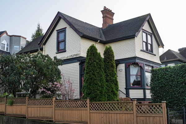 1119 Ormond St, Victoria BC