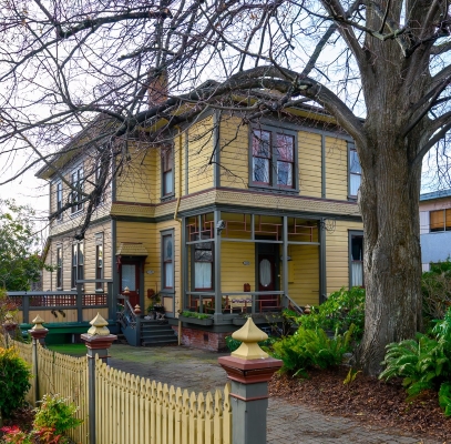 1029 Pakington St, Victoria BC