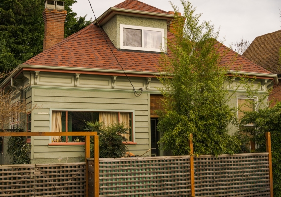 1360 Pembroke St, Victoria BC