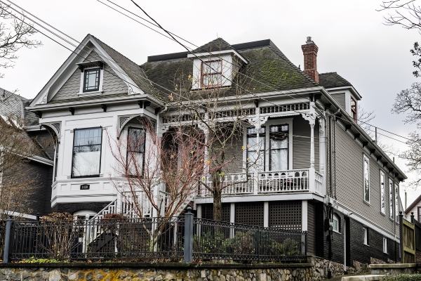 1439 Pembroke St, Victoria BC