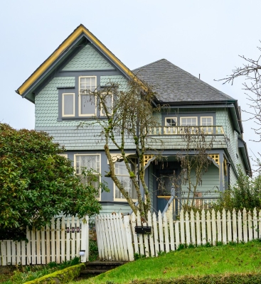 202 Raynor Av, Victoria, BC