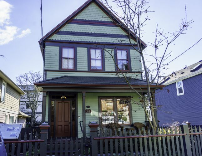 1243 Rudlin St, Victoria BC