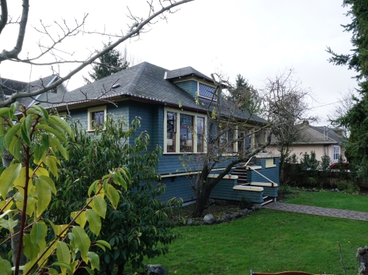 402 Skinner St, Victoria BC