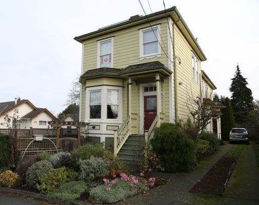 2213 Spring St, Victoria BC