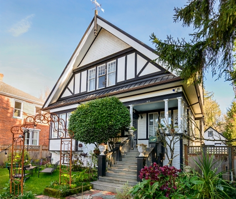 515 Springfield St, Victoria BC