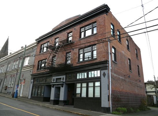 2008-10 Fernwood Rd, Victoria BC