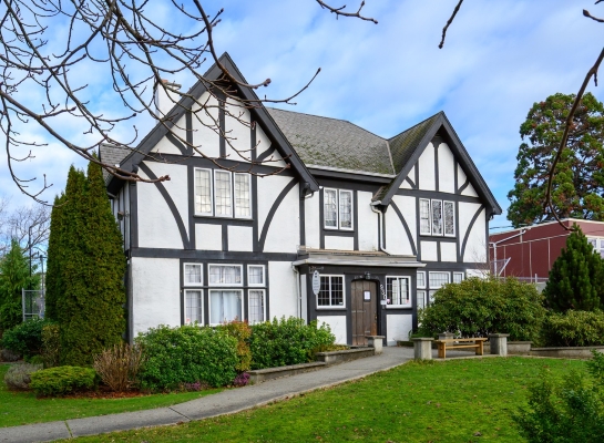 911 Quadra St / 908-12 Vancouver St, Victoria BC